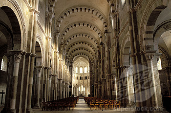Romanesque Architecture on Romanesque Architecture   Saint Madeleine Interior